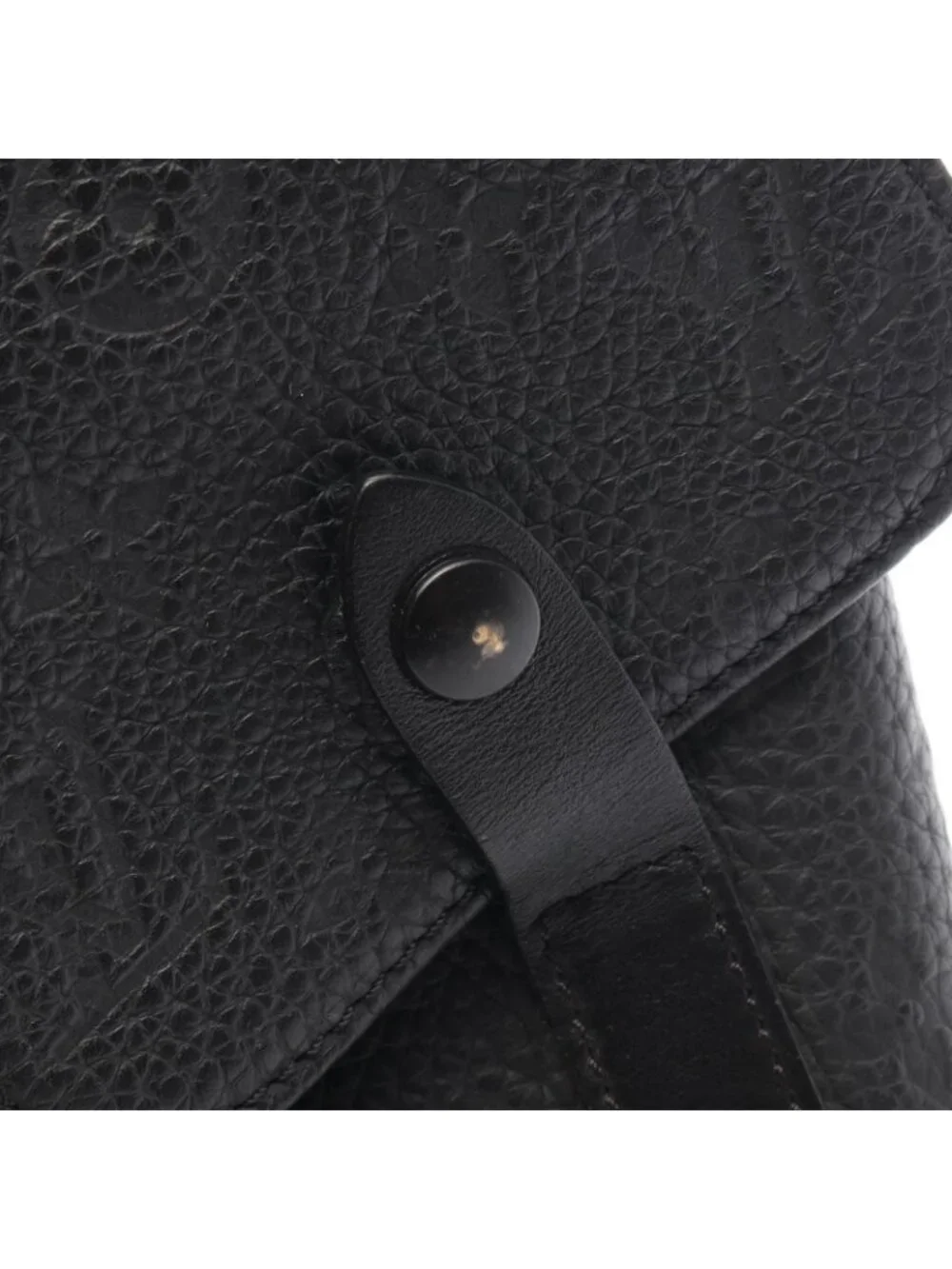 Louis Vuitton Backpack Christopher MM Monogram Taurillon Noir Leather